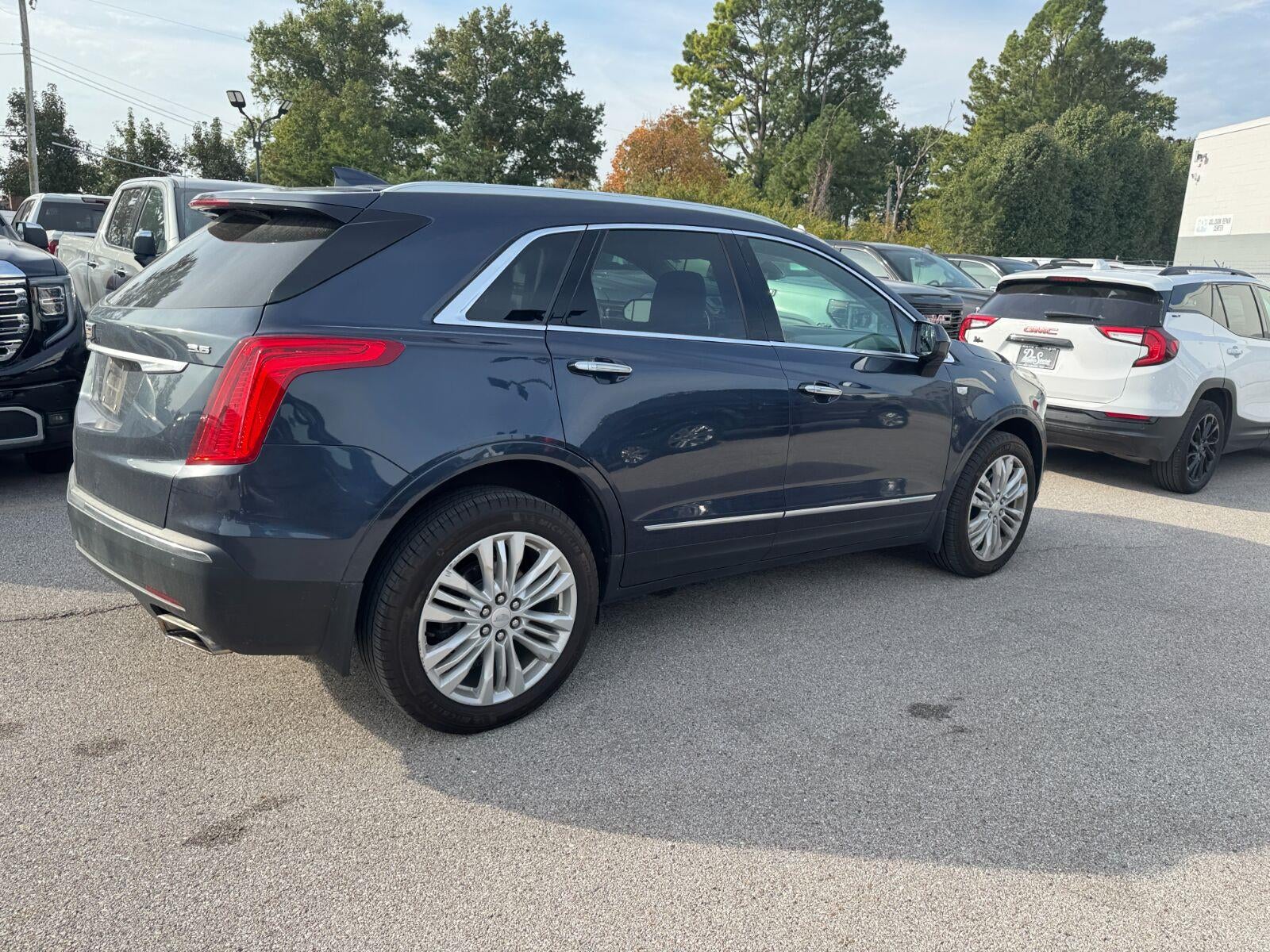 2019 Cadillac XT5 Premium Luxury FWD