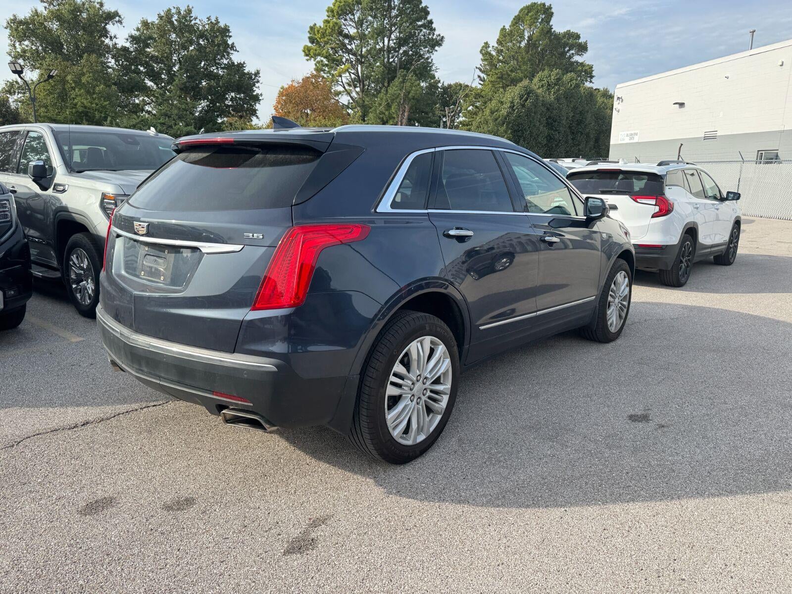 2019 Cadillac XT5 Premium Luxury FWD