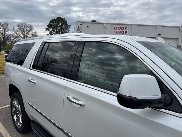 2016 Cadillac Escalade ESV Luxury Collection