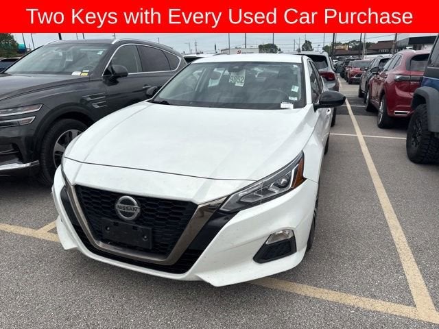 2022 Nissan Altima 2.5 SR