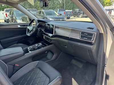2024 Volkswagen Atlas 2.0T SEL Premium R-Line