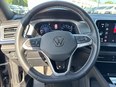 2026 Volkswagen Atlas Cross Sport 2.0T SE w/Technology