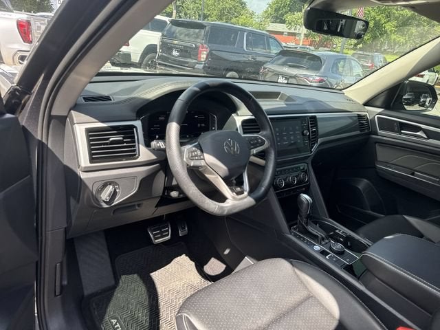2023 Volkswagen Atlas 3.6L V6 SEL R-Line Black
