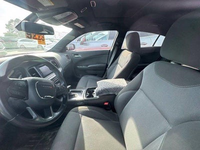2017 Dodge Charger SE