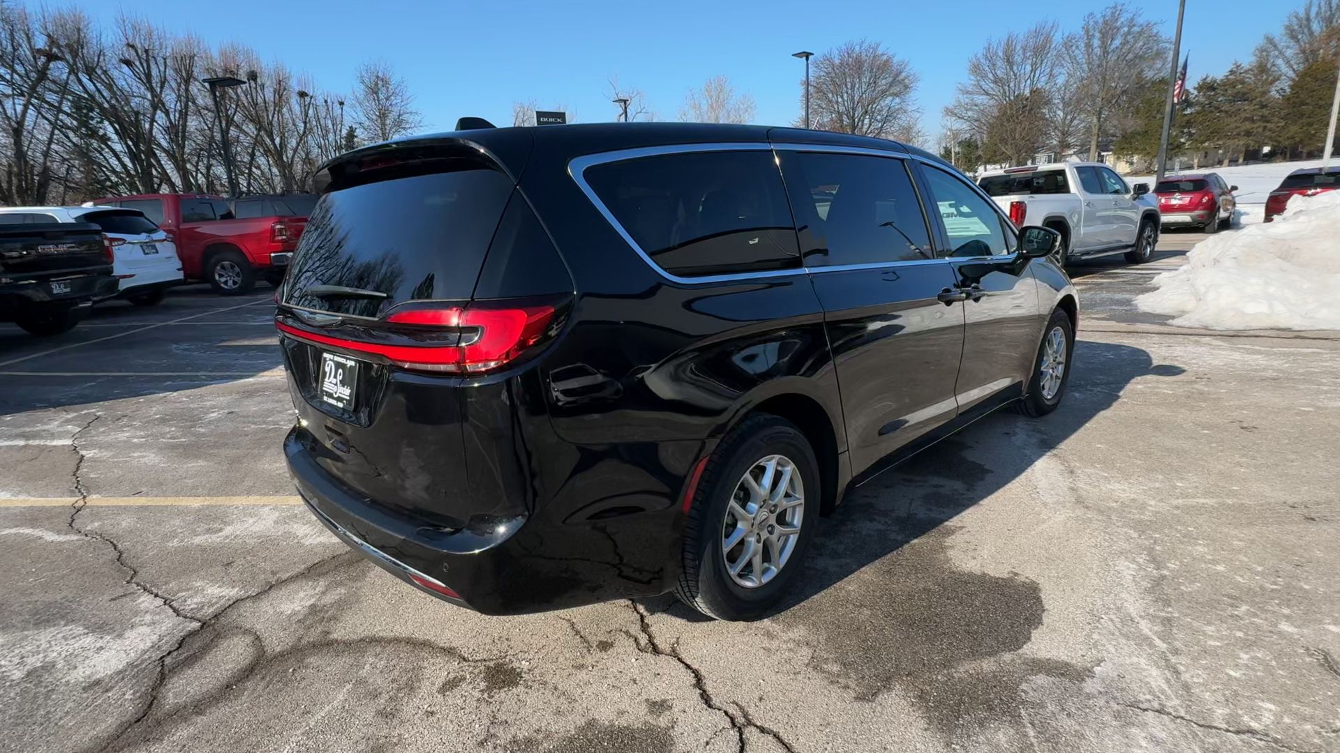 2024 Chrysler Pacifica Touring L
