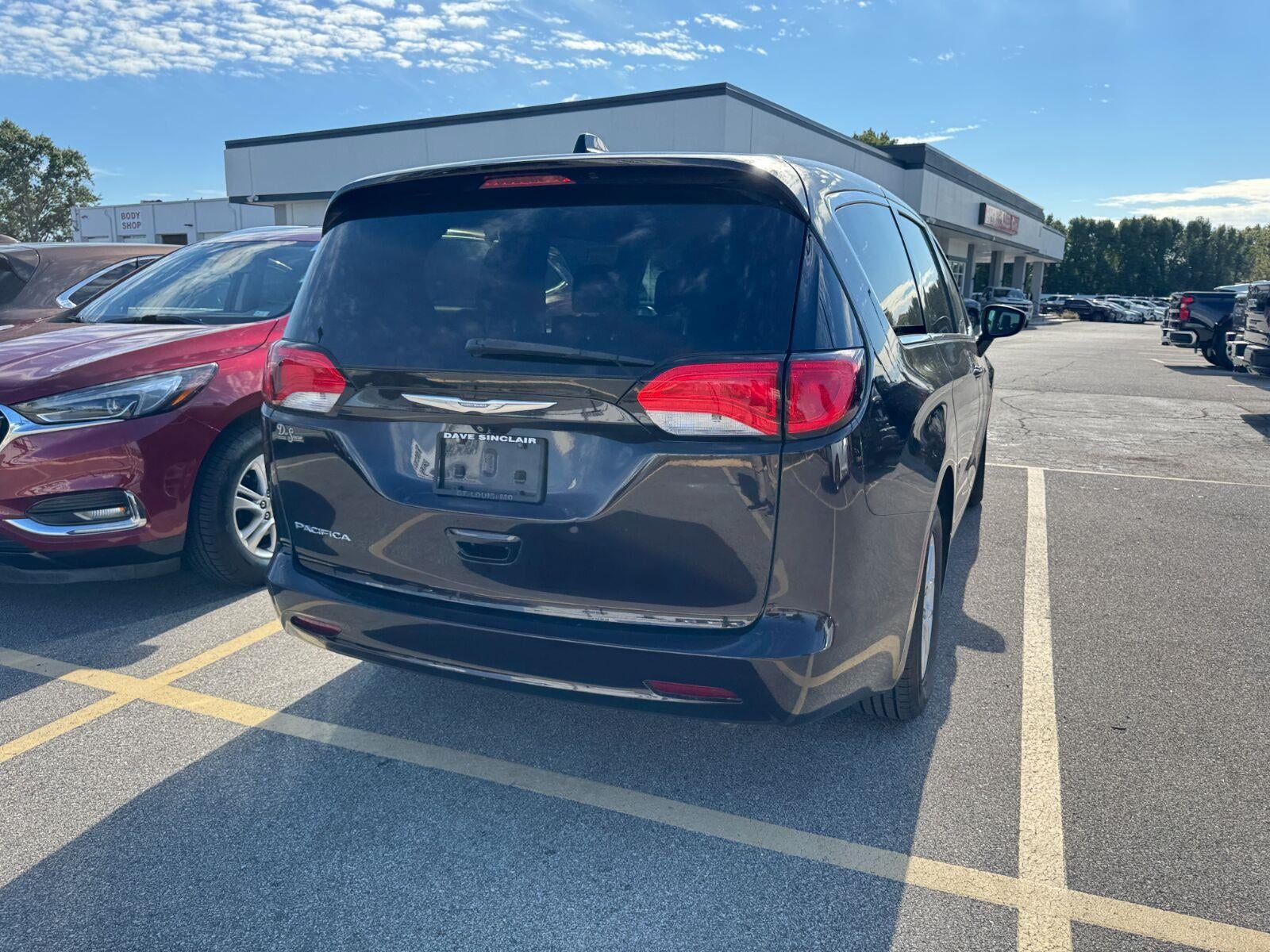 2017 Chrysler Pacifica Touring
