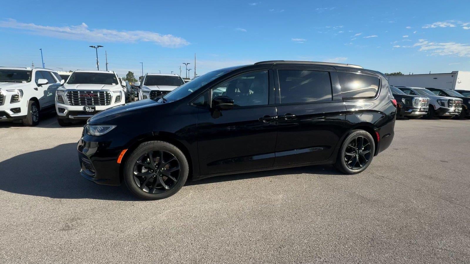 2025 Chrysler Pacifica Limited
