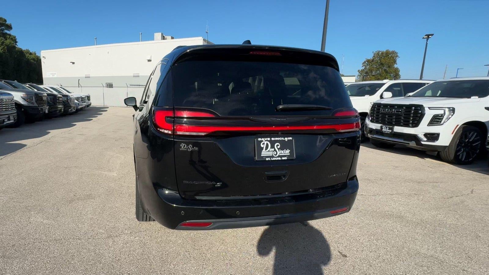 2025 Chrysler Pacifica Limited