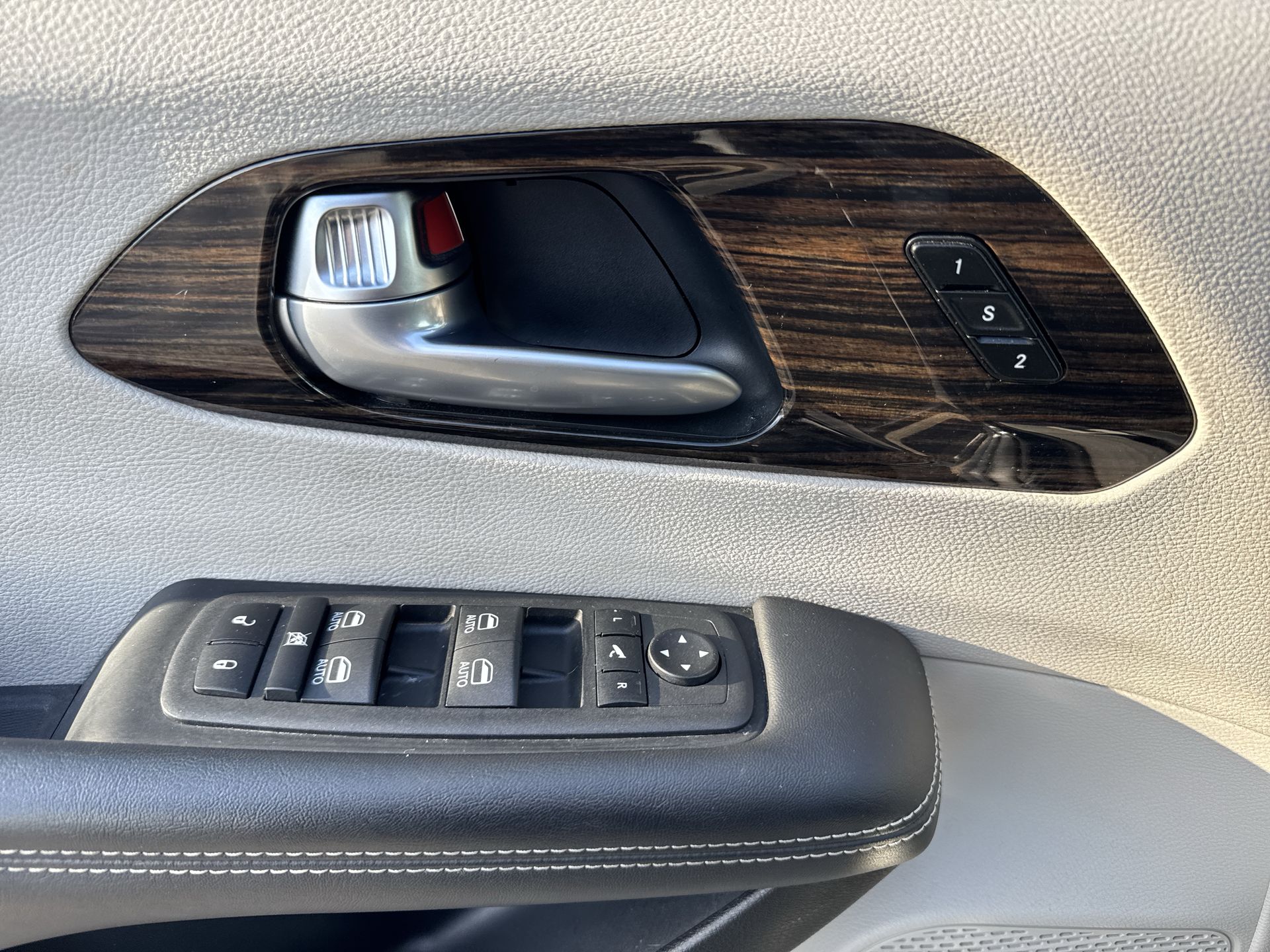 2024 Chrysler Pacifica Limited