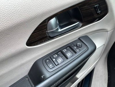 2023 Chrysler Pacifica Hybrid Limited