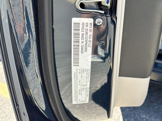 2023 Chrysler Pacifica Hybrid Limited