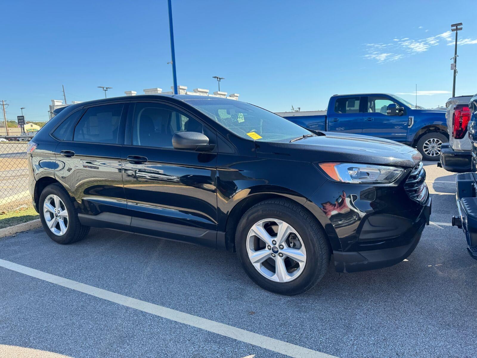2020 Ford Edge SE