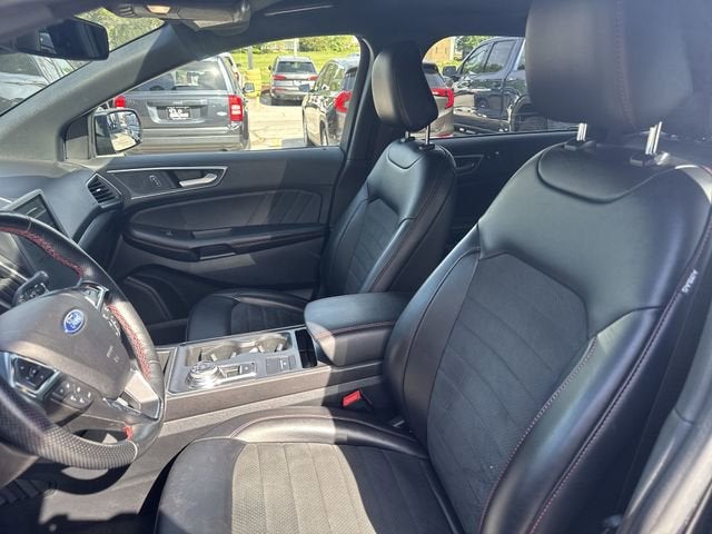 2022 Ford Edge ST Line