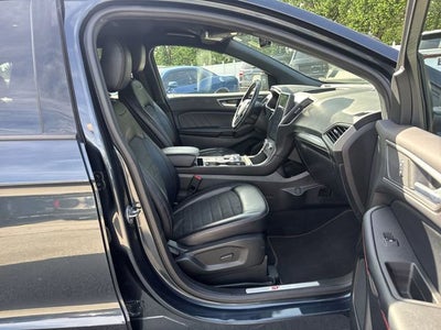 2022 Ford Edge ST Line