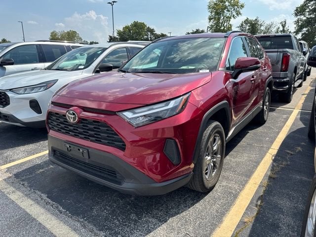 2025 Toyota RAV4 XLE
