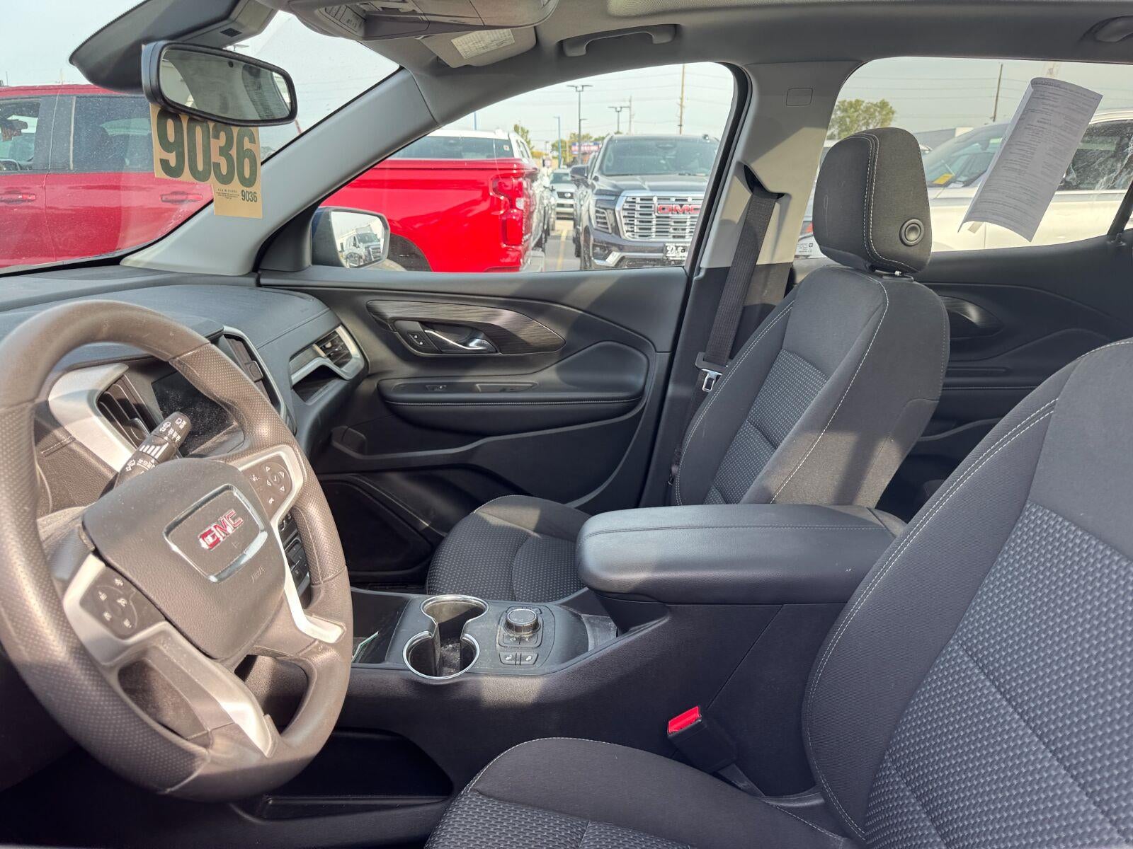 2022 GMC Terrain SLE