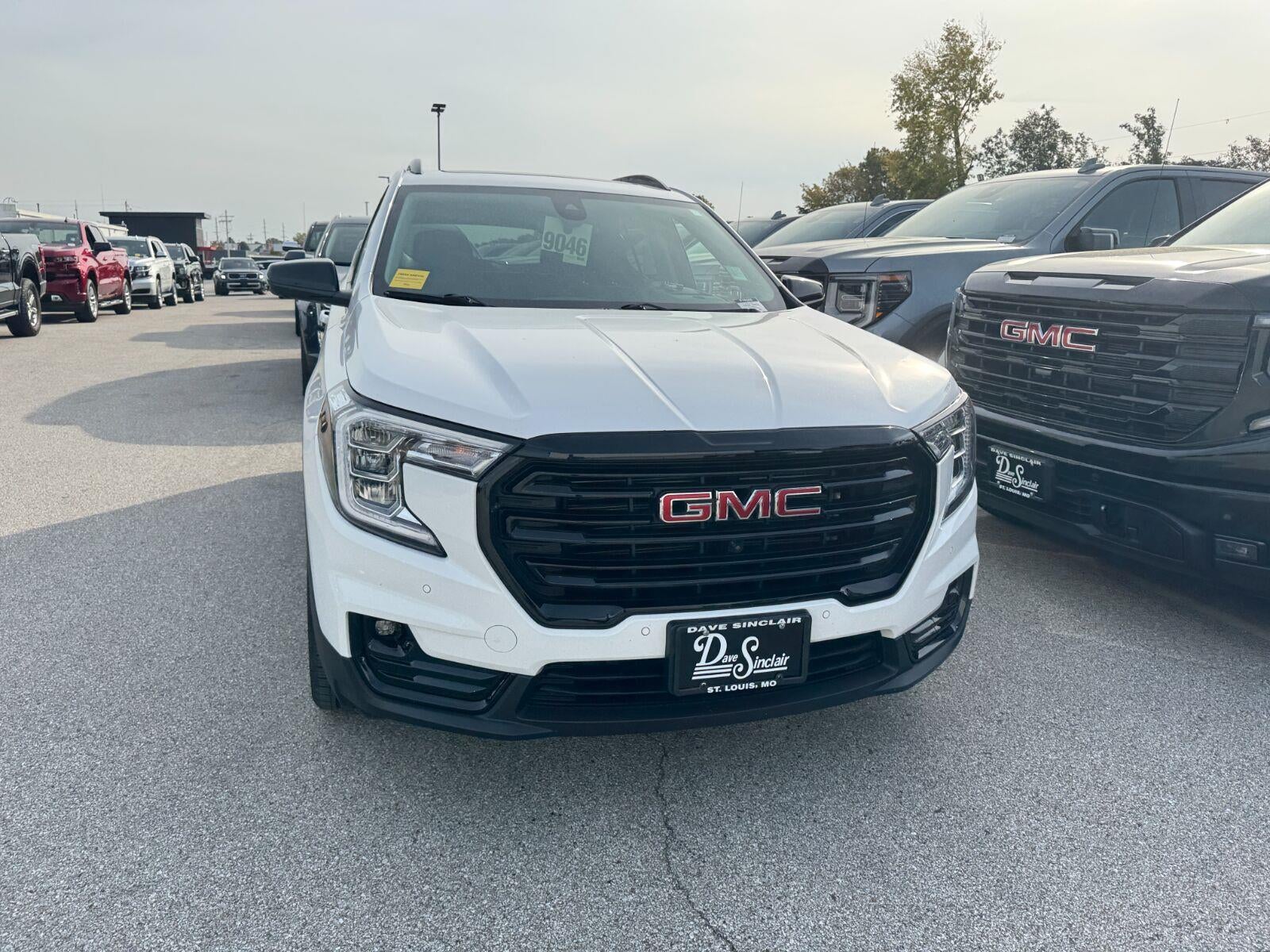 2024 GMC Terrain SLT