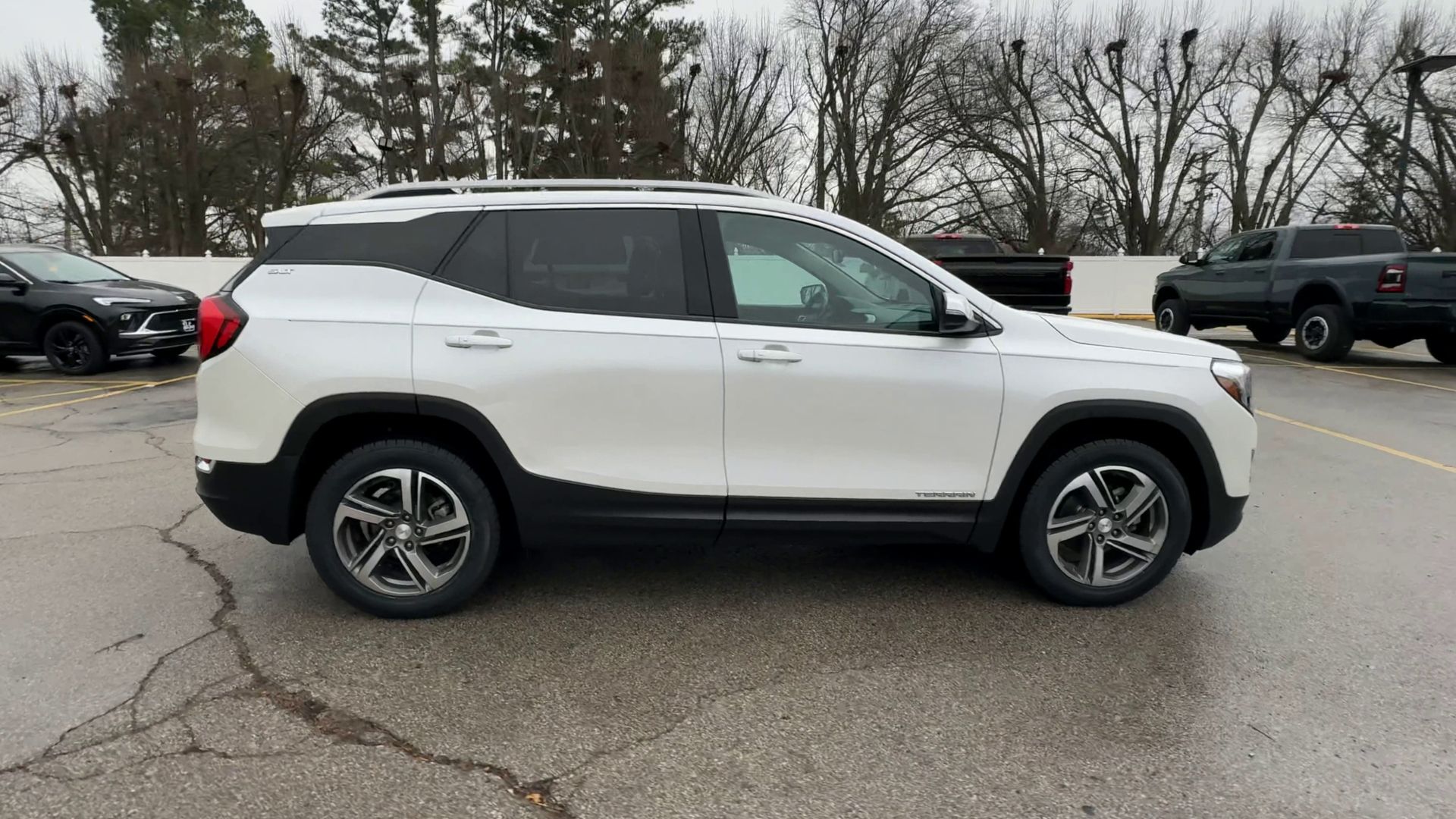 2021 GMC Terrain SLT