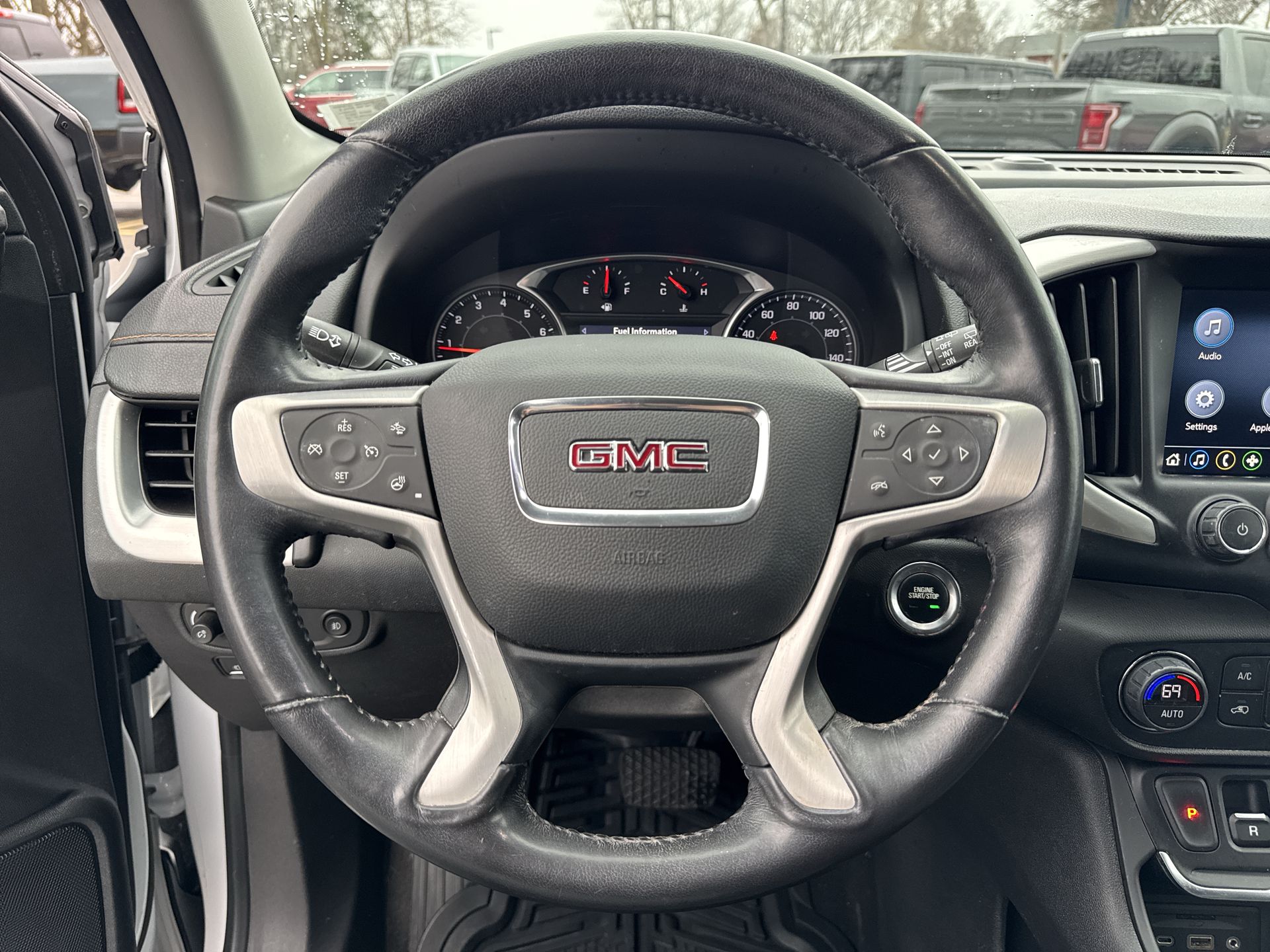 2021 GMC Terrain SLT