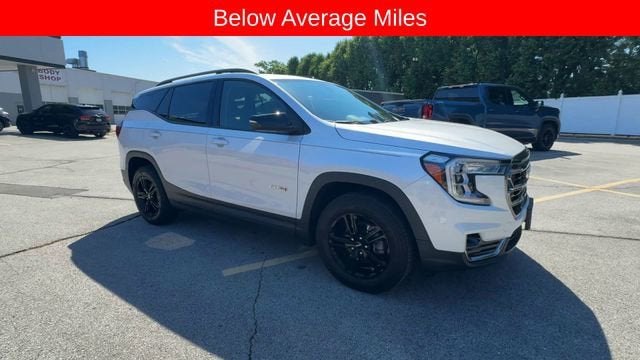 2023 GMC Terrain AT4