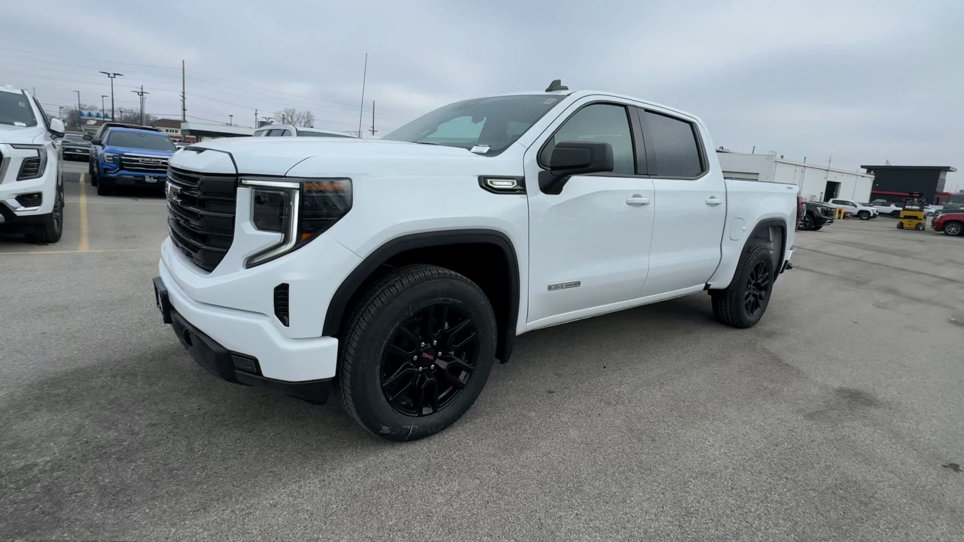2026 GMC Sierra 1500 Elevation