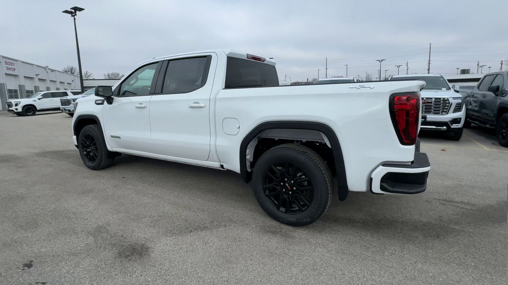 2026 GMC Sierra 1500 Elevation