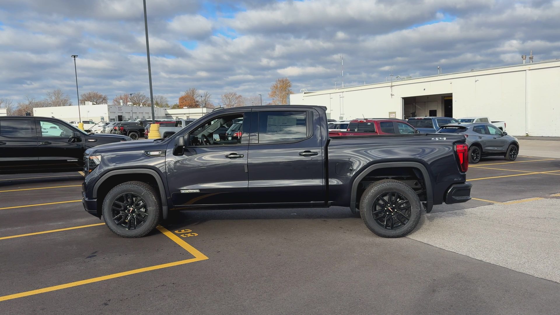 2026 GMC Sierra 1500 Elevation