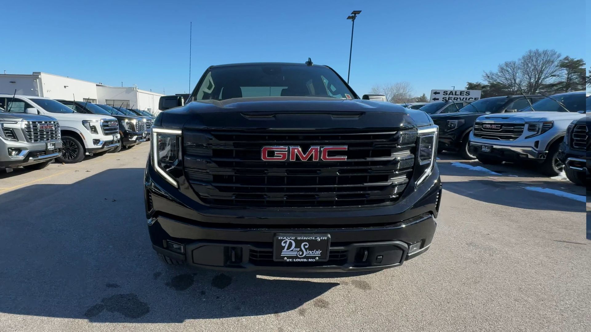 2026 GMC Sierra 1500 Elevation