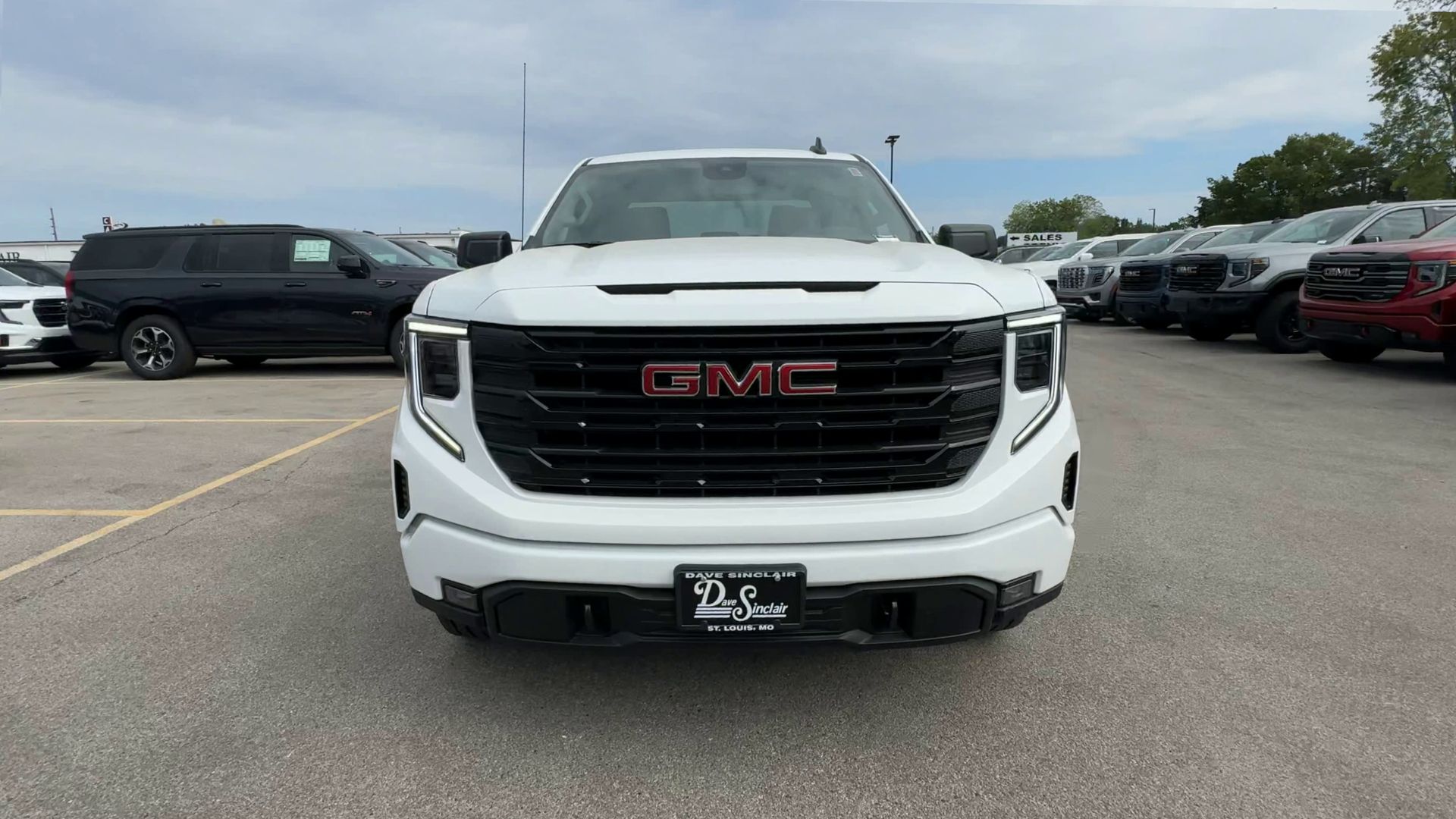 2026 GMC Sierra 1500 Elevation
