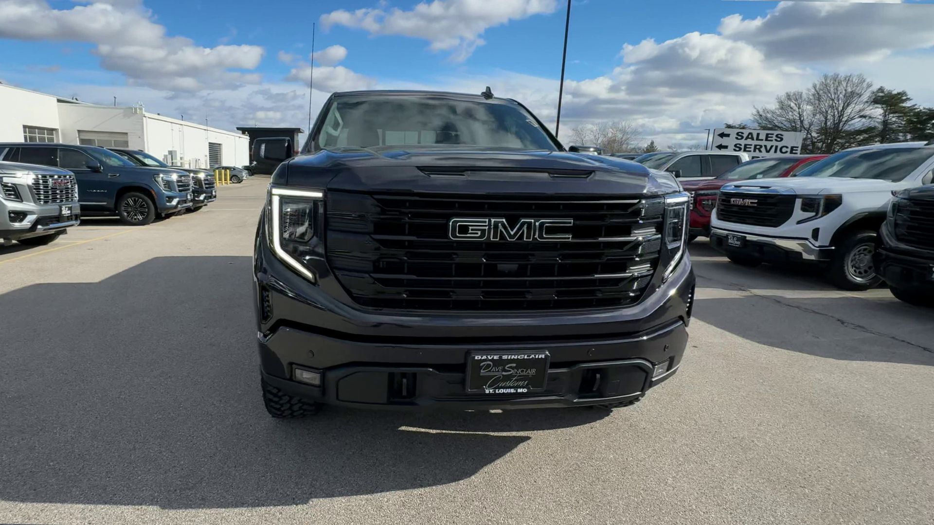 2026 GMC Sierra 1500 Elevation