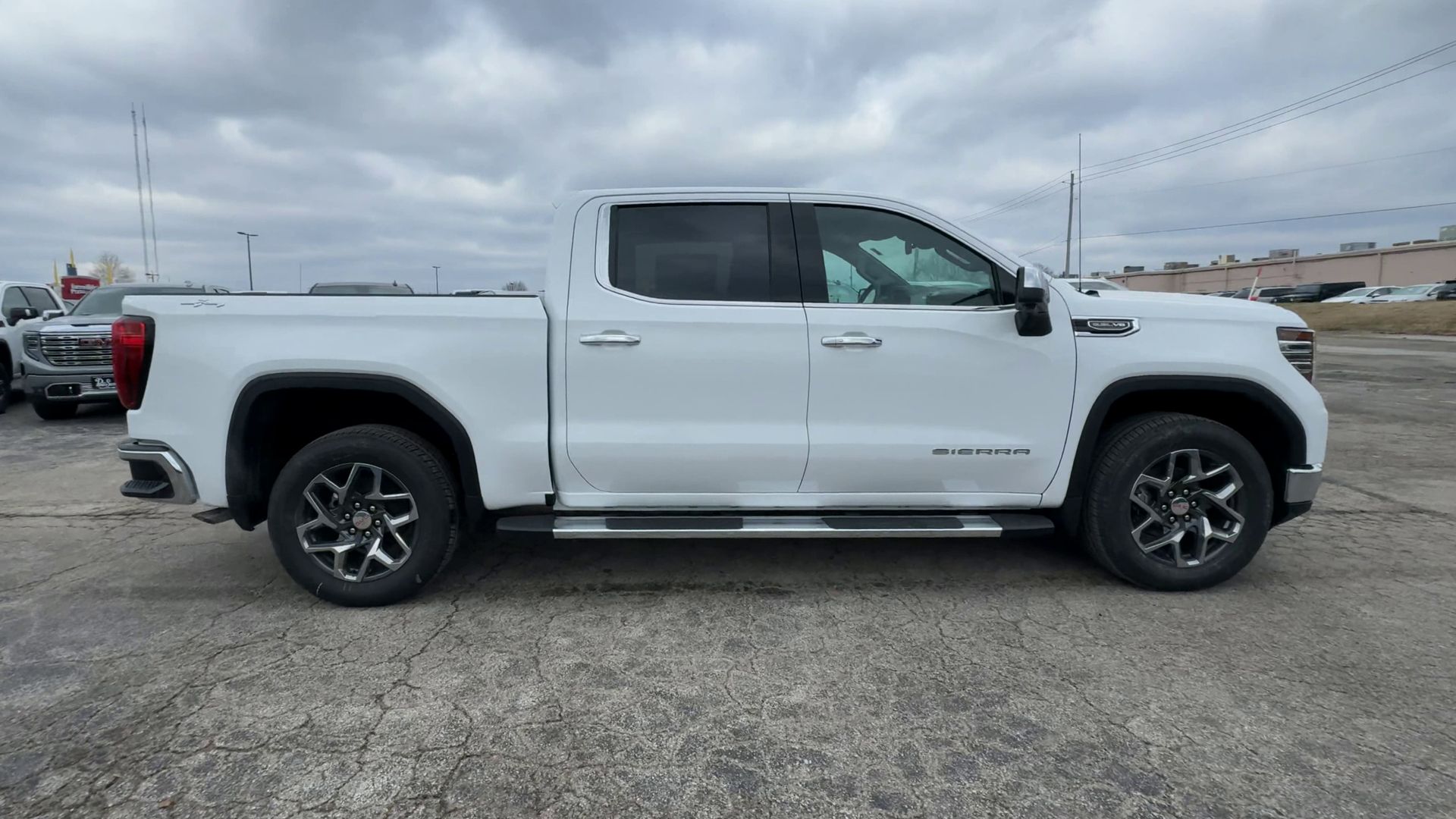 2026 GMC Sierra 1500 SLT