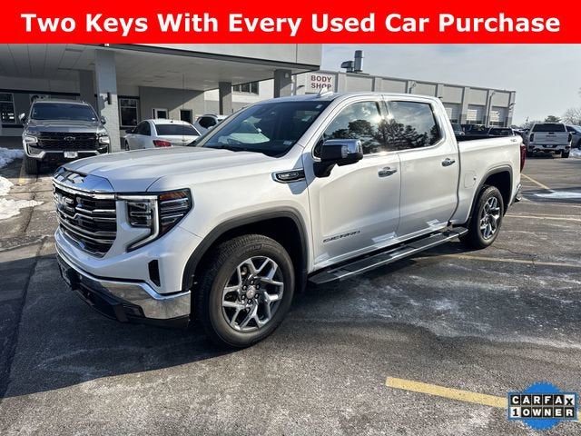 2024 GMC Sierra 1500 SLT