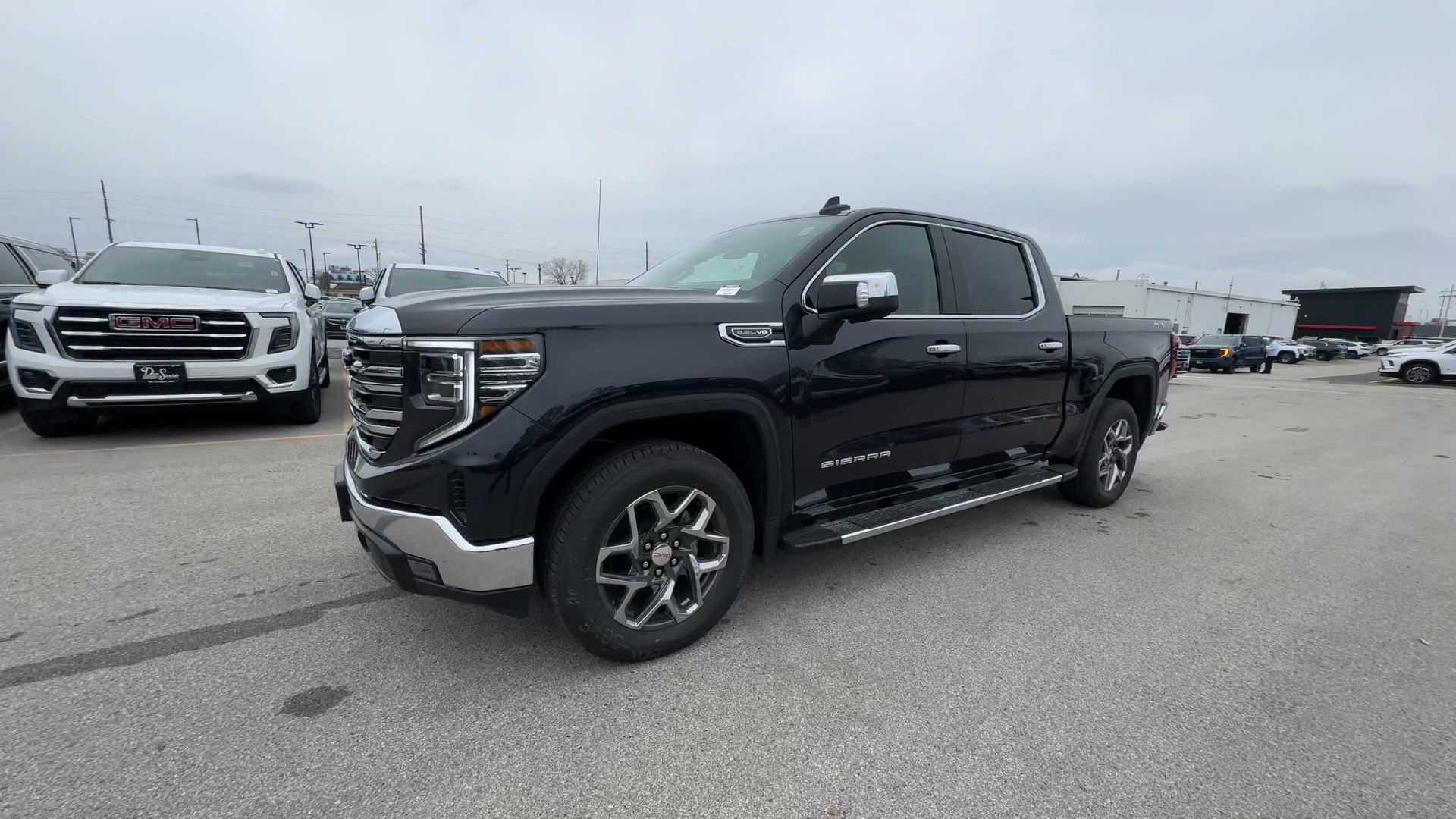 2026 GMC Sierra 1500 SLT
