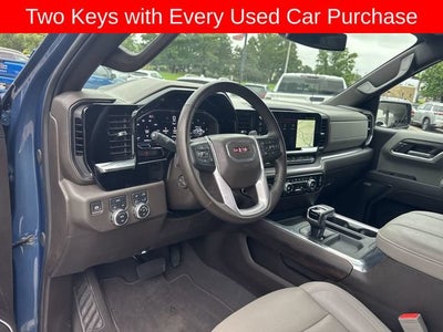 2024 GMC Sierra 1500 SLT