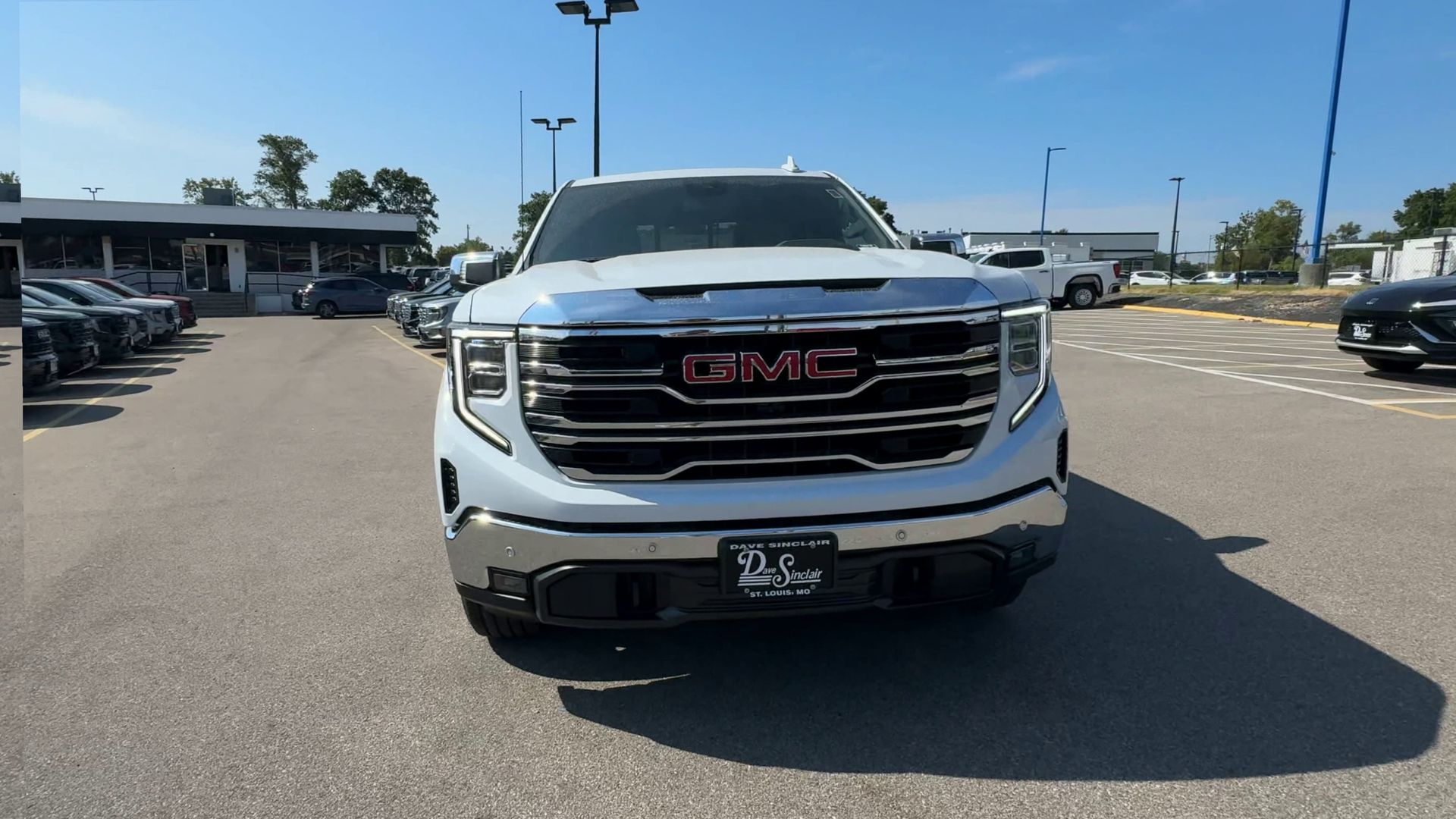 2026 GMC Sierra 1500 SLT