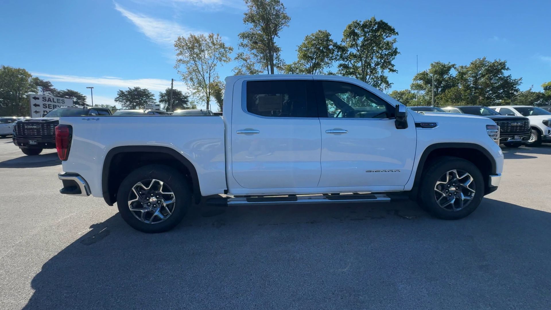 2026 GMC Sierra 1500 SLT