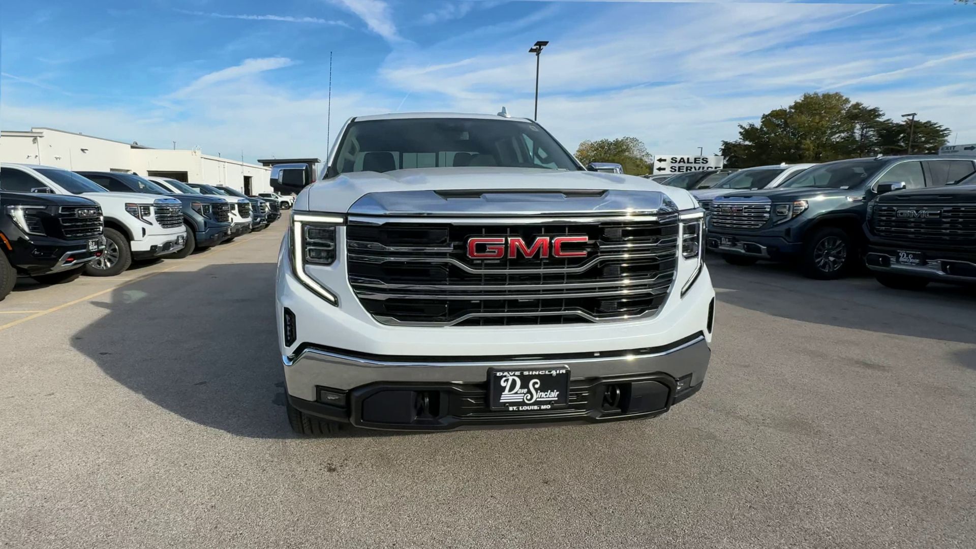 2026 GMC Sierra 1500 SLT