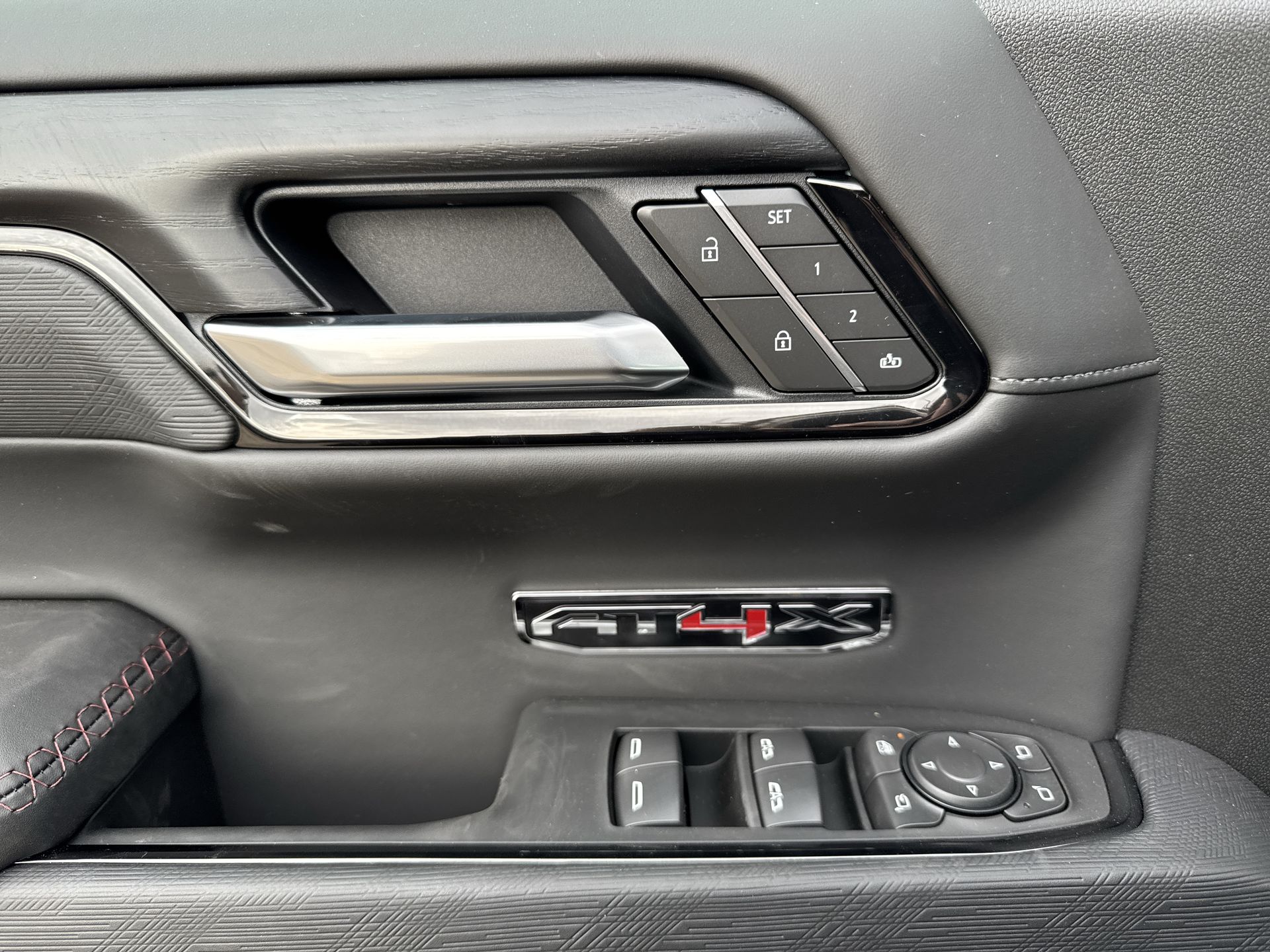 2026 GMC Sierra 1500 AT4X