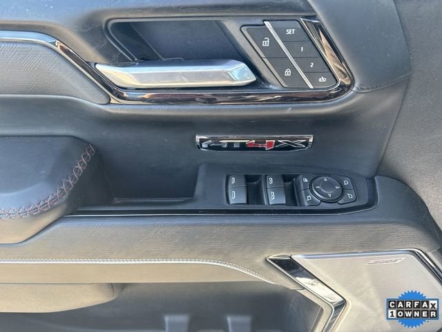 2025 GMC Sierra 1500 AT4X