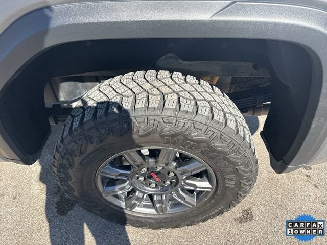 2025 GMC Sierra 1500 AT4X