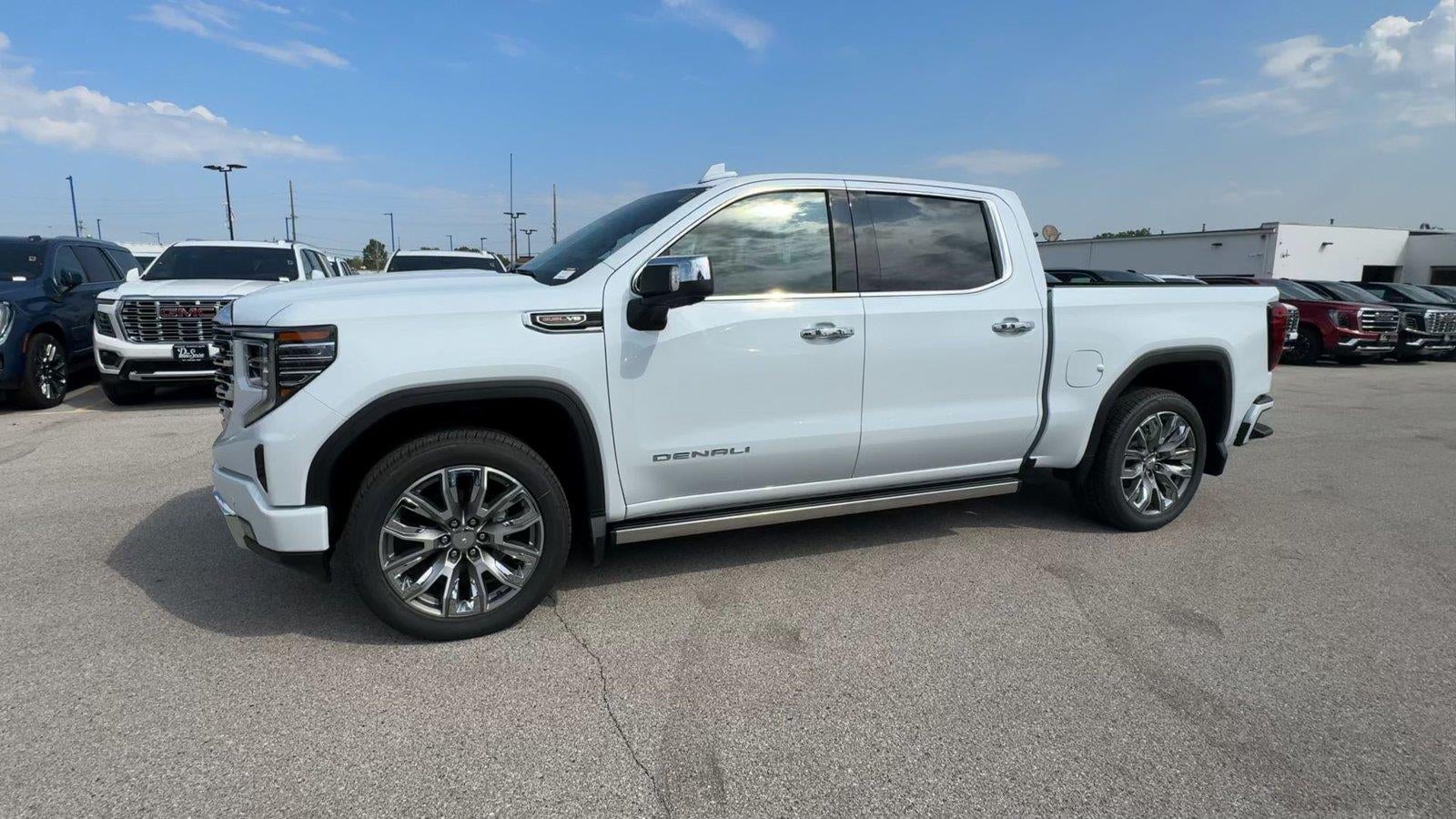 2026 GMC Sierra 1500 Denali - Photo 6