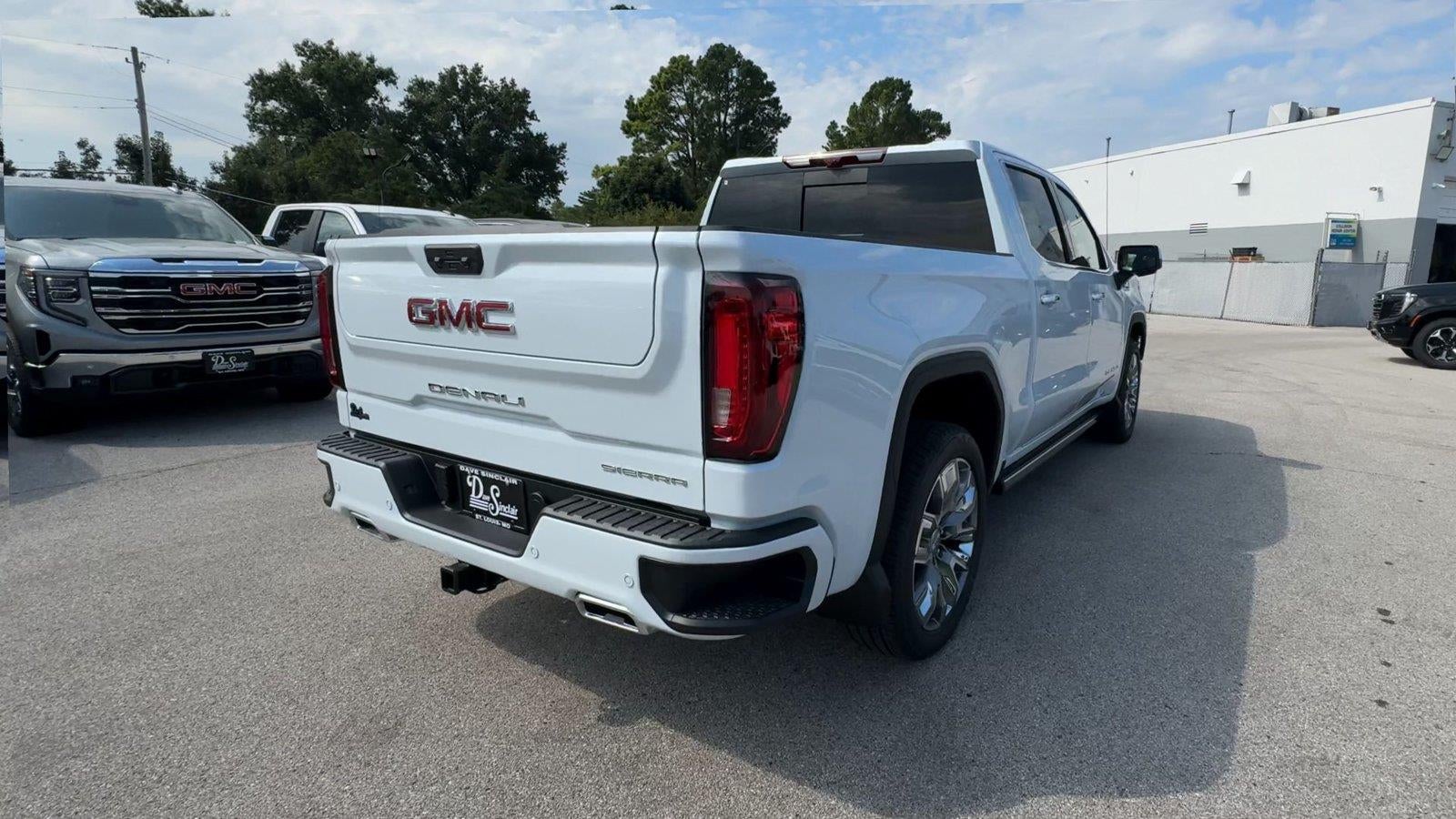 2026 GMC Sierra 1500 Denali - Photo 9