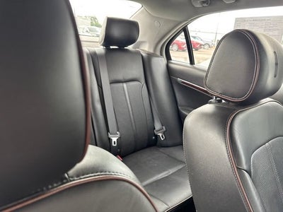 2011 Lincoln MKZ 4dr Sdn FWD