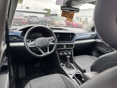 2024 Volkswagen Taos SE