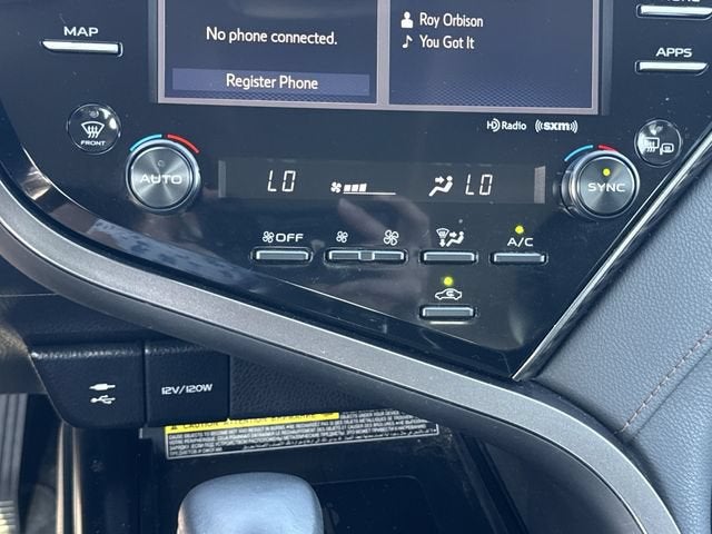 2019 Toyota Camry XLE