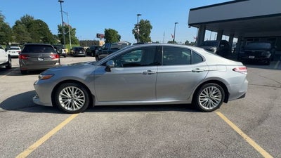2019 Toyota Camry XLE