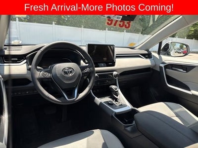2024 Toyota RAV4 Hybrid XLE Premium