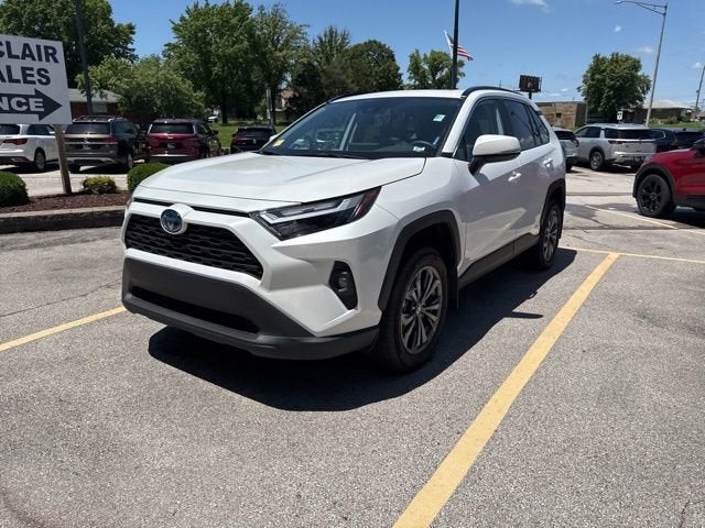 2024 Toyota RAV4 Hybrid XLE Premium