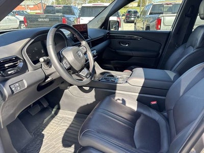 2025 Honda Pilot Black Edition