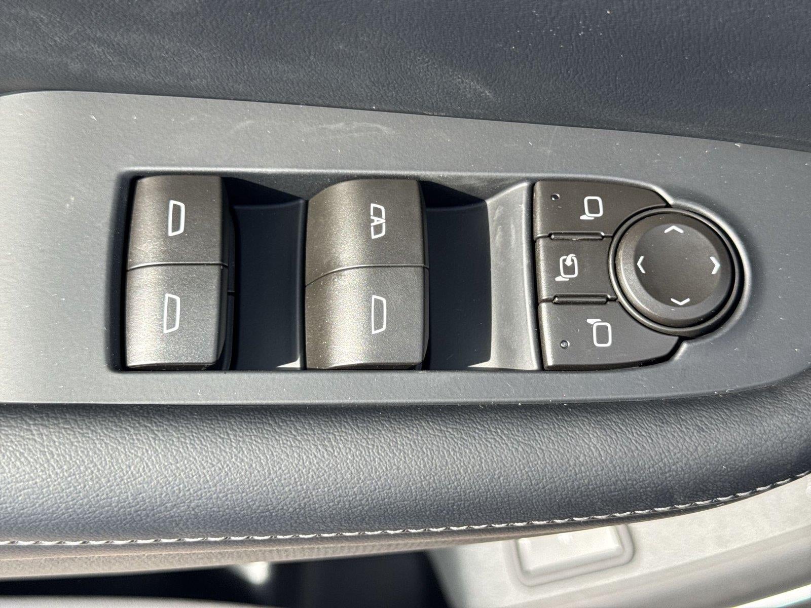 2027 Buick Enclave Preferred